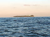 宇佐美沖からの初島